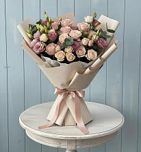 Букет цветов из:  Розы и Лизиантусы в Шилово