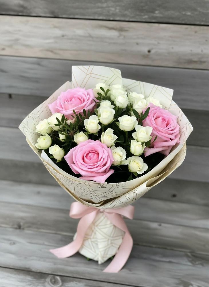 Букет цветов из: Розы в Шилово