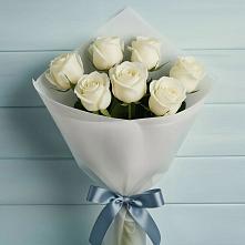 Букет 7 Белых роз Эдлесс Лав в Шилово