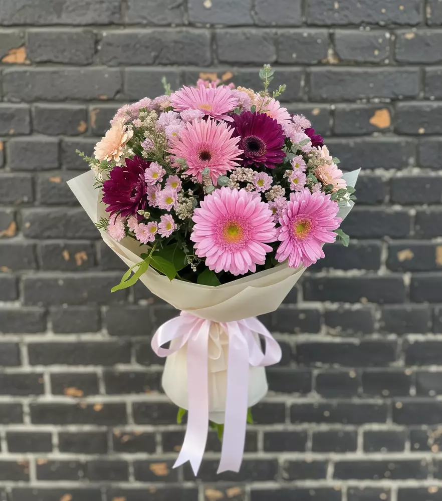 Букет цветов из: Герберы и Хризантемы в Шилово
