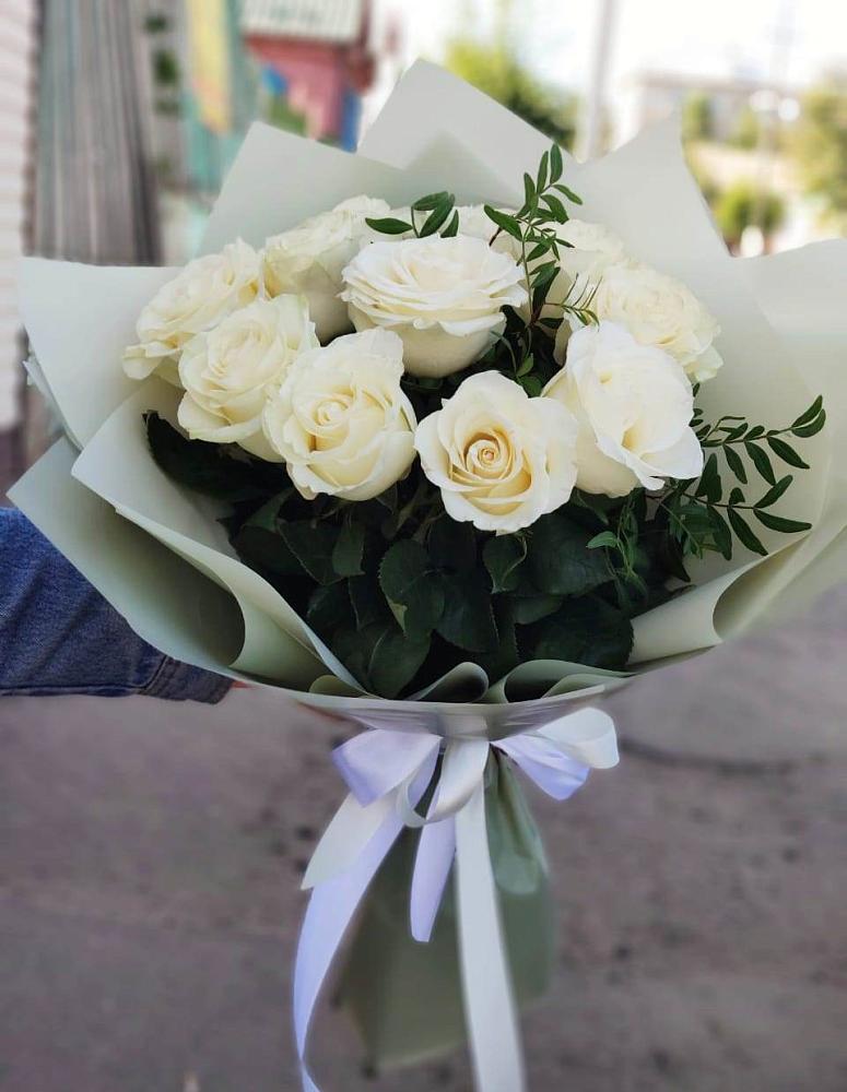 Букет Белые розы Проуд в Шилово