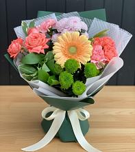 Букет цветов из:  Гвоздики, Розы, Герберы и Хризантемы в Шилово