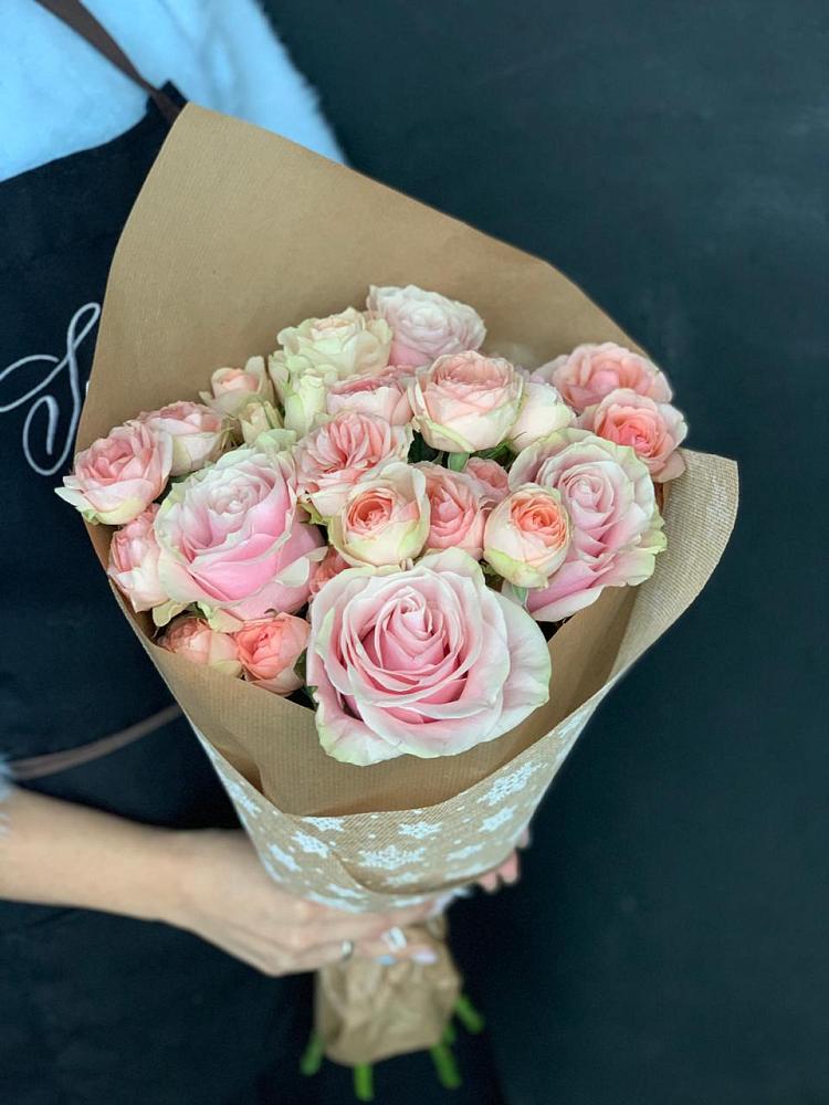 Букет цветов из: Хризантемы и Розы в Шилово