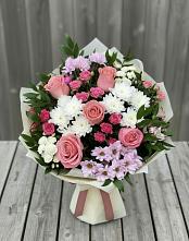 Букет цветов из:  Альстромерии, Гвоздики, Розы и Хризантемы в Шилово