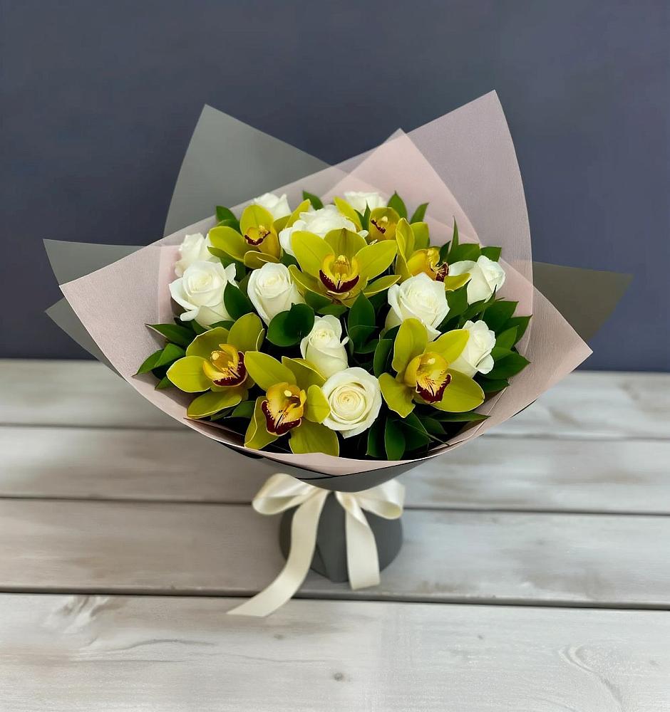 Букет цветов из: Орхидеи и Розы в Шилово