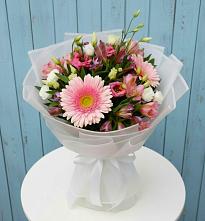 Букет цветов из:  Герберы, Альстромерии и Лизиантусы в Шилово